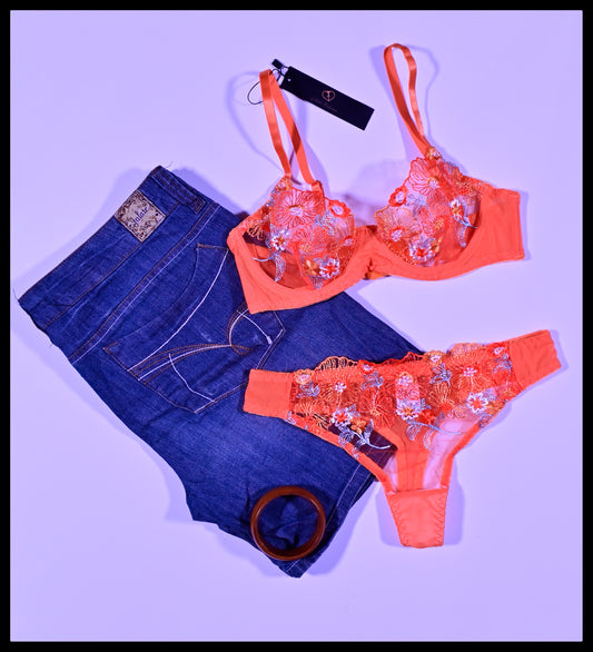 LACE BRAS SET
