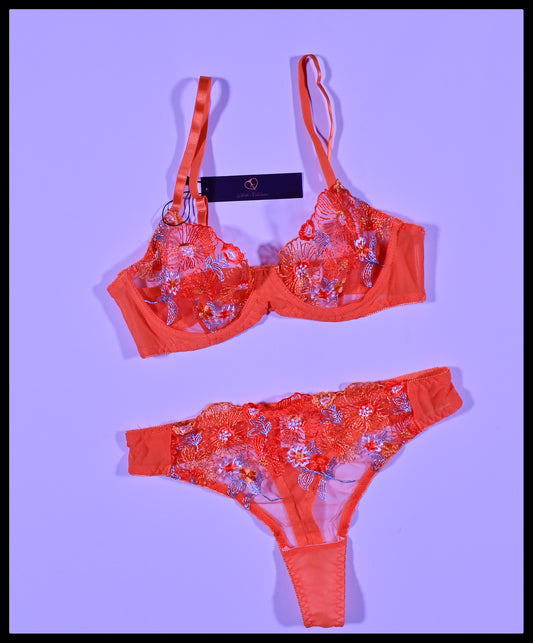 LACE BRAS SET