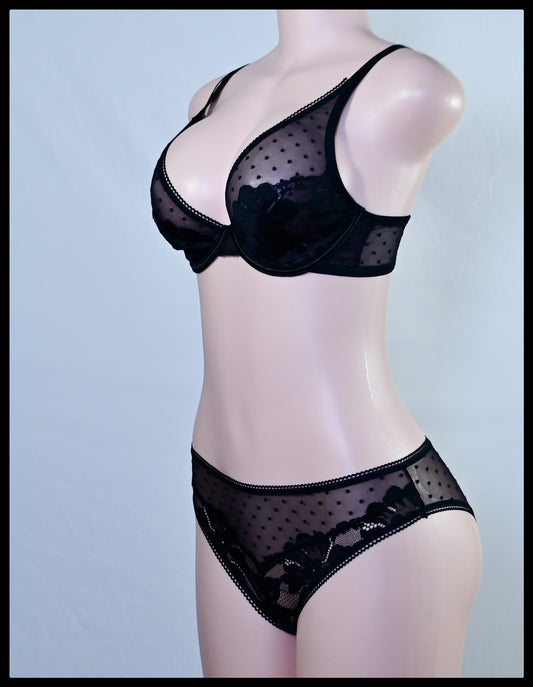 LACE BRA SET