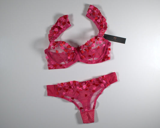 Pink Lace Bra Set – Soft Feminine Intimate Wear